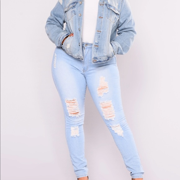 Plus Size 2XL, Fashion Nova Light Blue Denim, Stretchy Skinny Jeans , worn once - Picture 5 of 6